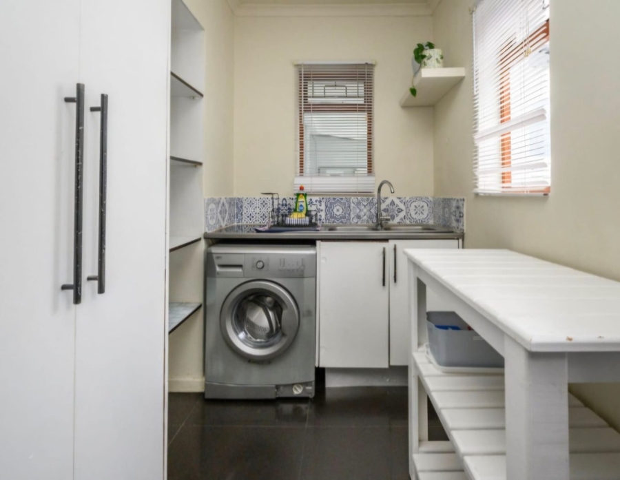 5 Bedroom Property for Sale in Mill Park Eastern Cape